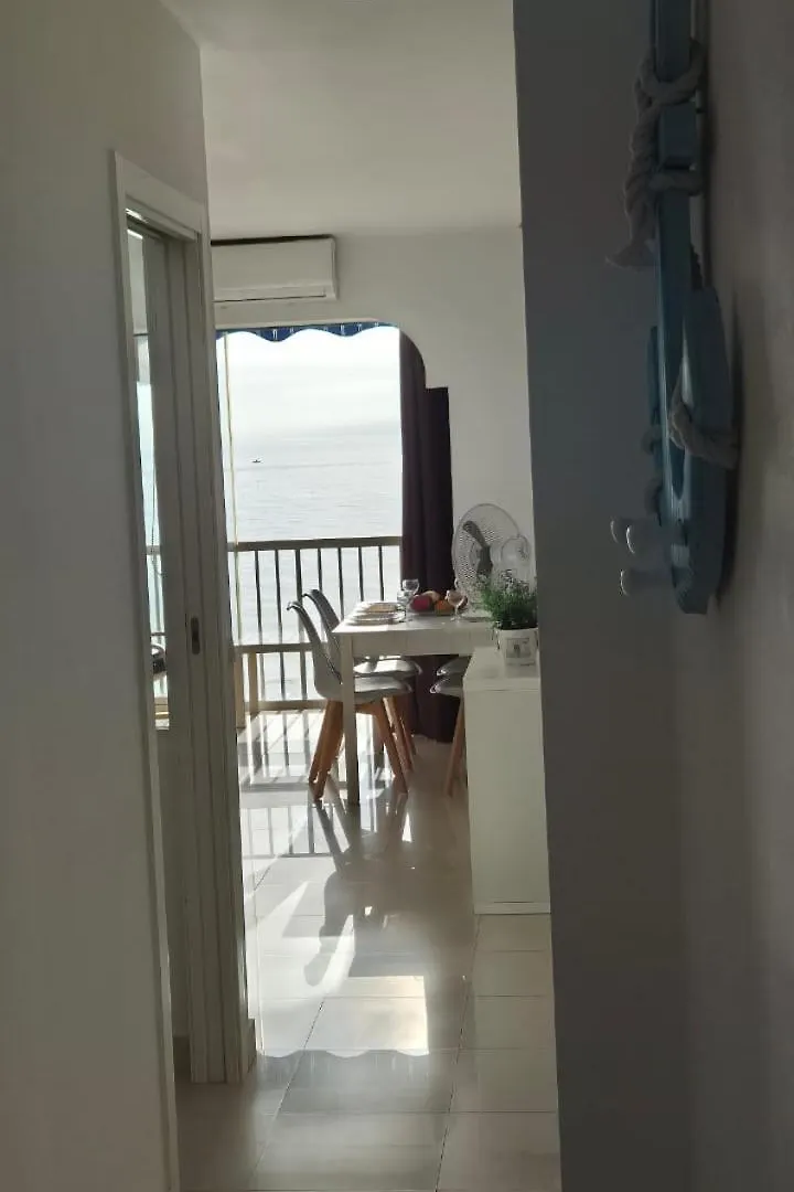 Apartamento Frente Al Mar Fuengirola 0*,