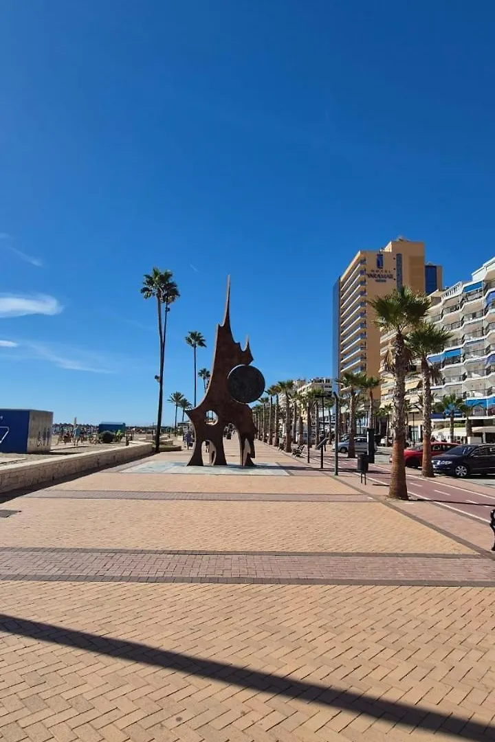 Apartamento Frente Al Mar Fuengirola 0*,  İspanya